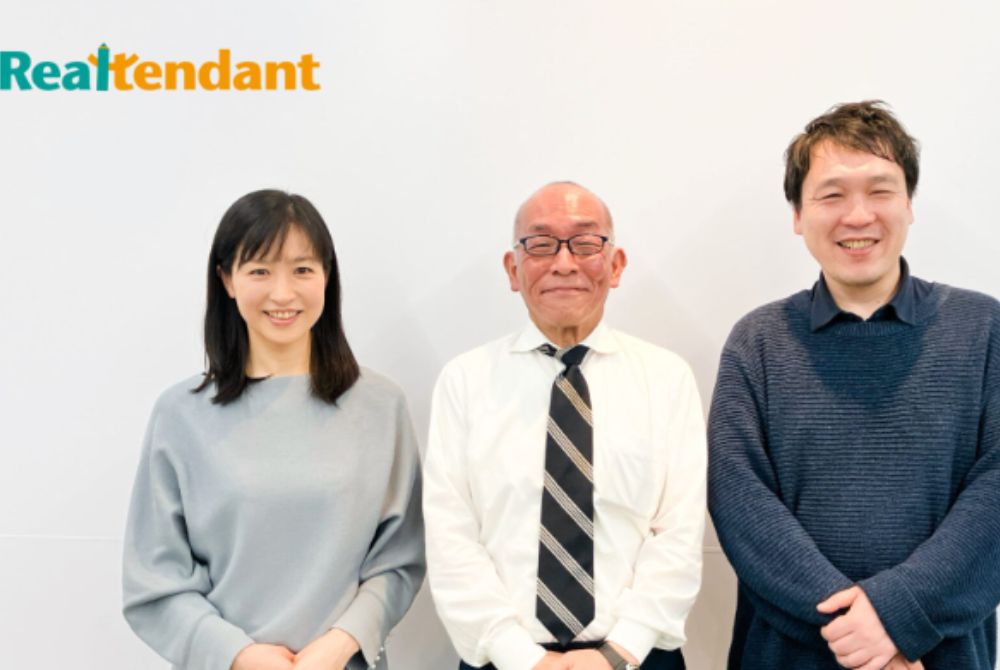 1. 大日本印刷株式会社：コールセンターの問い合わせ数が50%削減